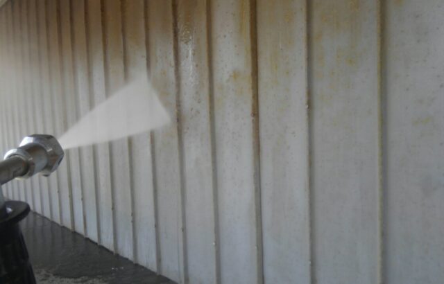 静岡県富士市　B様邸　屋根・外壁塗装工事　外壁の高圧洗浄
