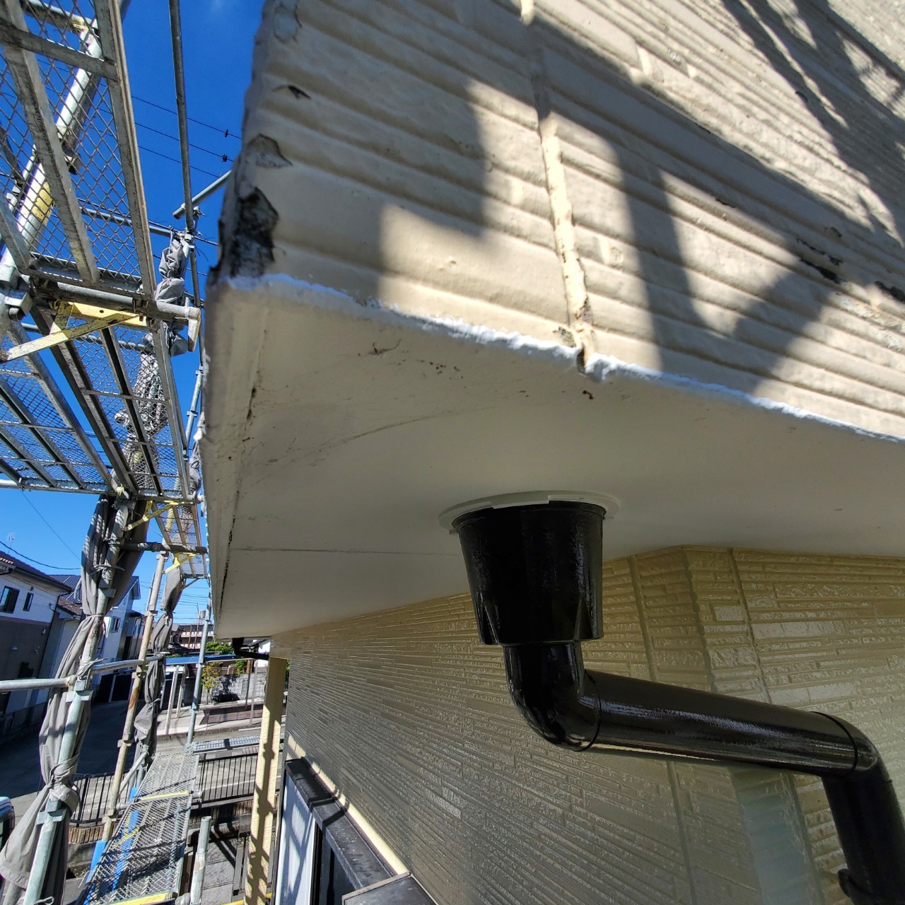 静岡県富士市【外壁塗装工事】バルコニー側外壁　サイディングの張り替え工事　施工前