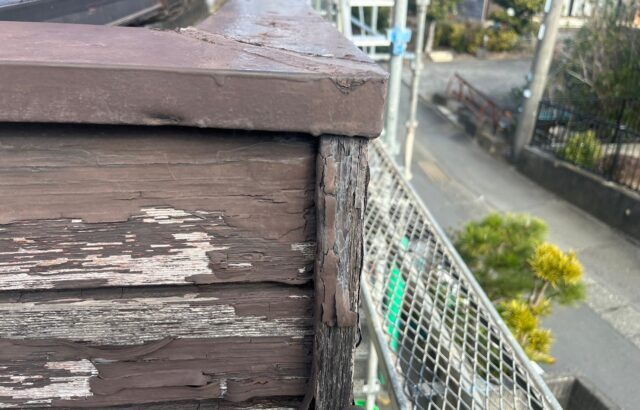 静岡県富士市【外壁塗装工事】木部と笠木の板金工事　木部の劣化症状と注意点