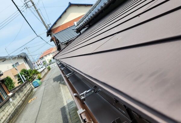 静岡県富士市　雨樋工事｜軒樋取り付け〜仕上がり確認