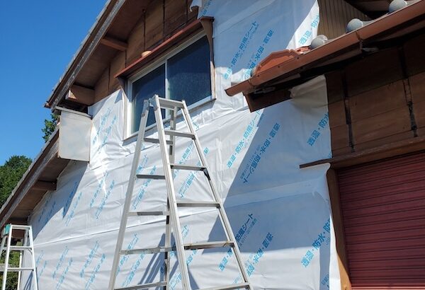 外壁重ね張り工事 防水紙を張りました｜静岡県富士宮市杉田