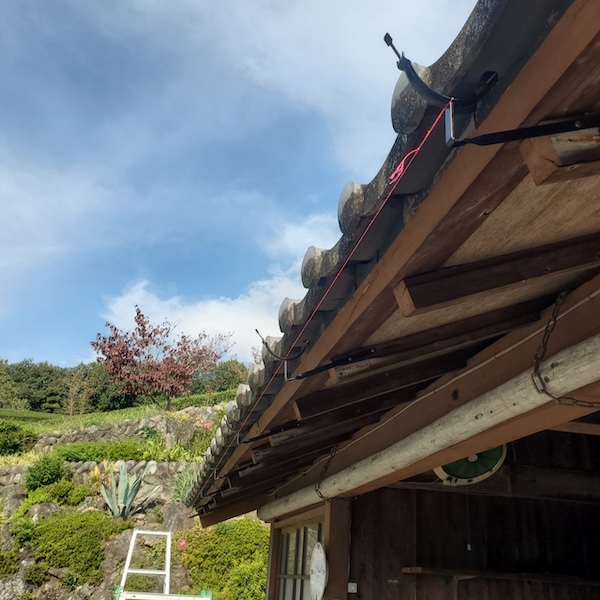 静岡県富士宮市杉田｜外水栓の納まりと雨樋交換 横打ち金具取り付け