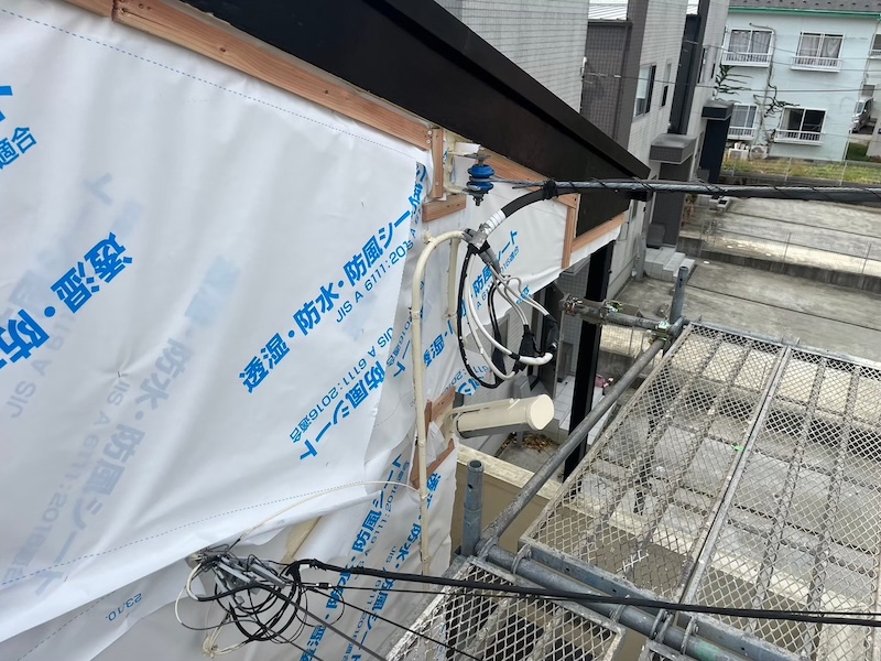 静岡県御殿場市荻原｜防水テープを貼って雨仕舞いしました