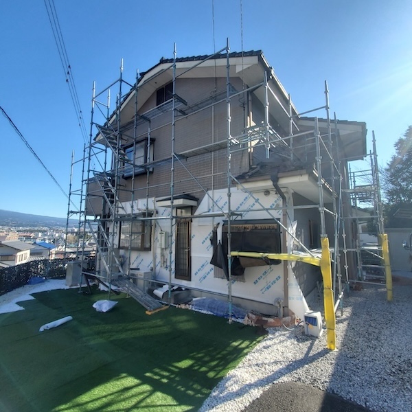 静岡県富士宮市大中里｜外壁カバー工事 透湿・防水・防風シートを張りました