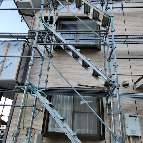 静岡県富士宮市大中里｜洋風な石目調の外壁材を張りました