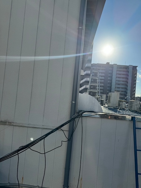 静岡県静岡市葵区｜縦樋の金具交換を実施しました