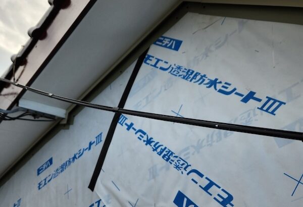 静岡県富士市|取り合い部や継ぎ目をすっきり納める見切りの取り付け