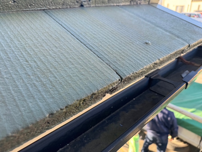 静岡県静岡市清水区｜軒樋の吊り金具が錆びていました