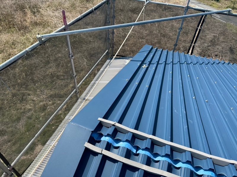 屋根ケラバの水切りを取り付けました!|静岡県富士市