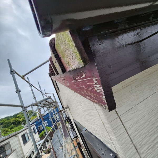 破風板と幕板の板金巻き工事のご依頼がありました!|静岡県静岡市清水区