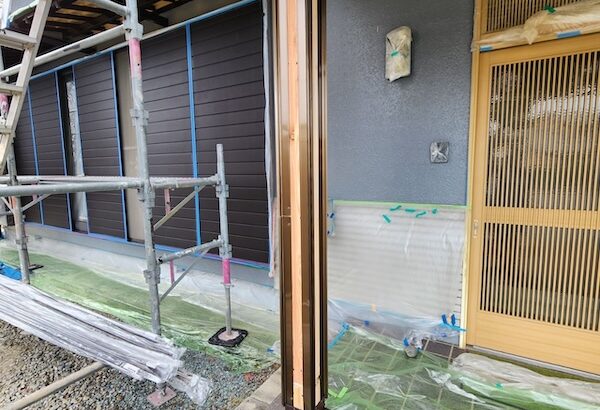 玄関庇の柱を修繕しました！下地作りまでをレポートします！｜静岡県榛原郡吉田町
