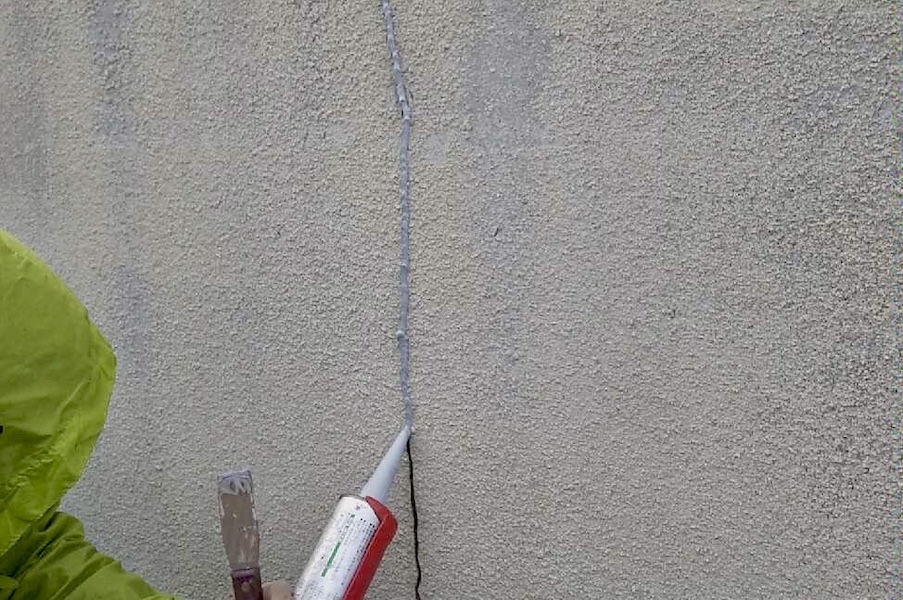 外壁塗装における下地処理の重要性と役割、下地処理の具体的な工程について解説！