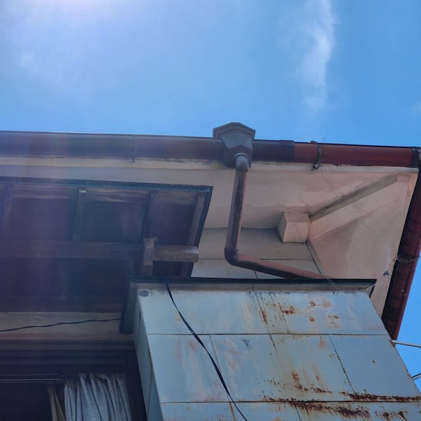 雨樋は部分補修が可能です！不具合を残すリスクについて｜静岡県御殿場市