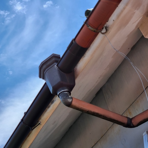 雨樋は部分補修が可能です！不具合を残すリスクについて｜静岡県御殿場市
