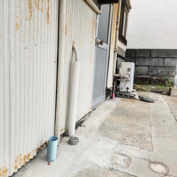 錆びたトタン外壁を部分的に張り替えました｜静岡県沼津市