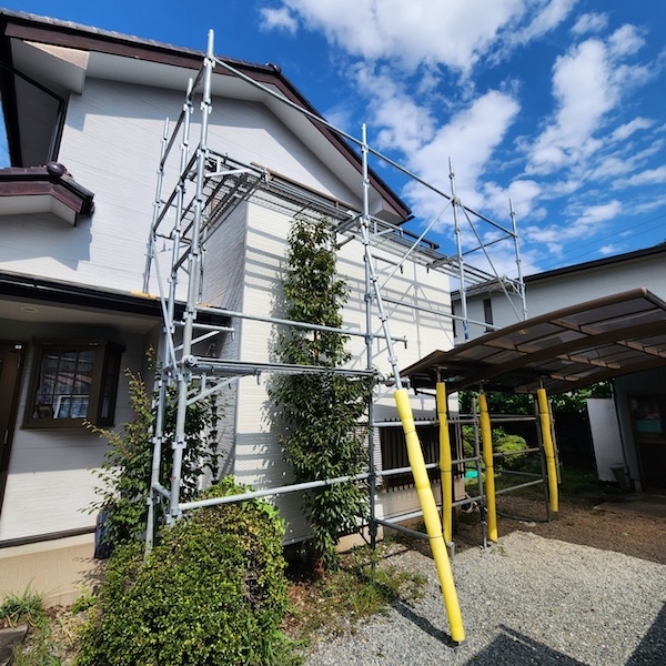 外壁カバー工事 雨樋復旧とシール処理〜施工後までをレポート|静岡県富士宮市
