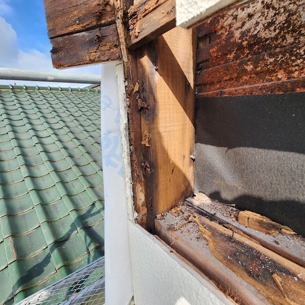 雨漏り箇所の修繕 原因箇所の部分解体と補強を行いました。｜静岡県富士宮市
